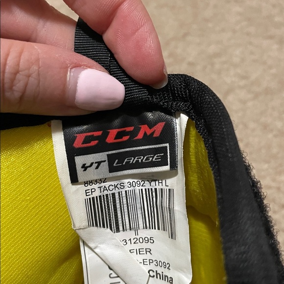 Elbow pads - Picture 2 of 3